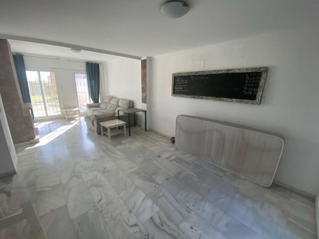 3 Bedrooms Townhouse in Fuengirola