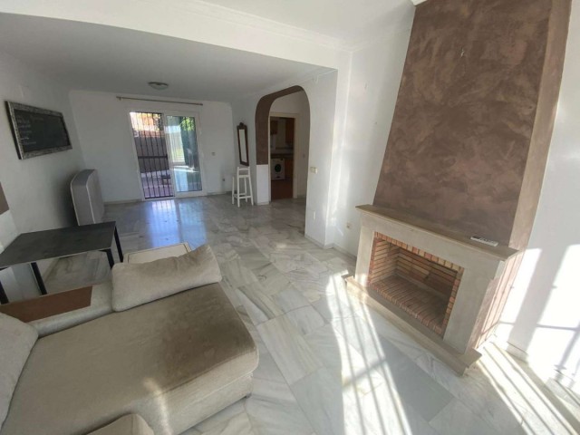 3 Bedrooms Townhouse in Fuengirola