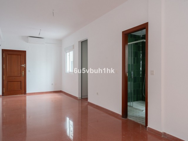 Liikekiinteistö Málaga