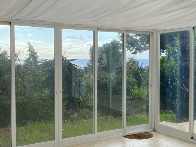 3 Schlafzimmer Villa in Calahonda