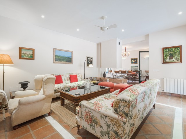 Villa con 5 Dormitorios  en Sotogrande