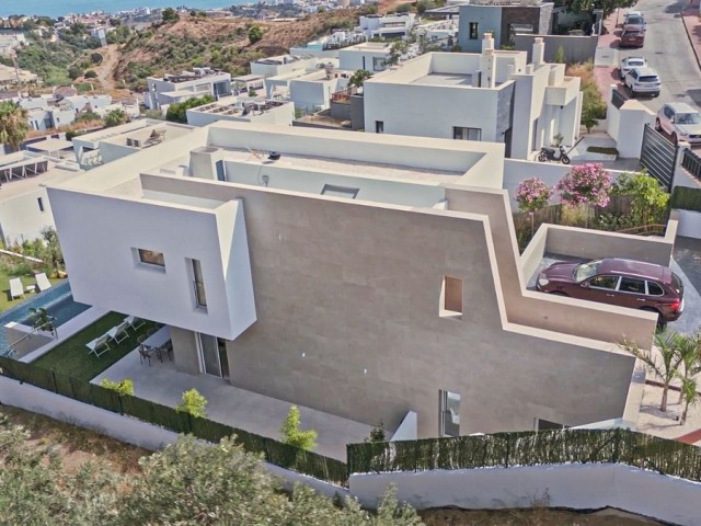 6 Bedrooms Villa in Mijas