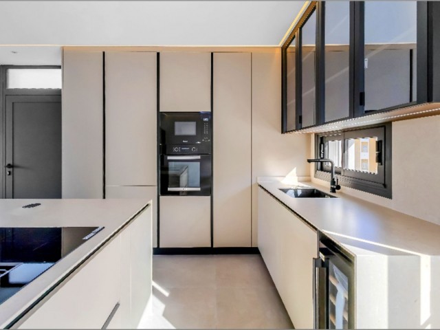 Penthouse in Nueva Andalucía