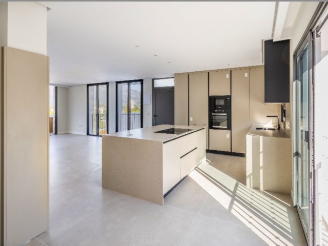 Penthouse in Nueva Andalucía