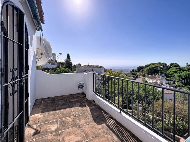 3 Bedrooms Villa in Mijas