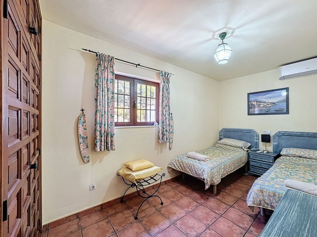 3 Bedrooms Villa in Mijas