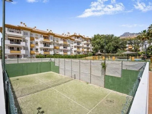 Appartement avec 3 Chambres  à Nagüeles