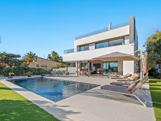 4 Soveroms Villa i Marbesa