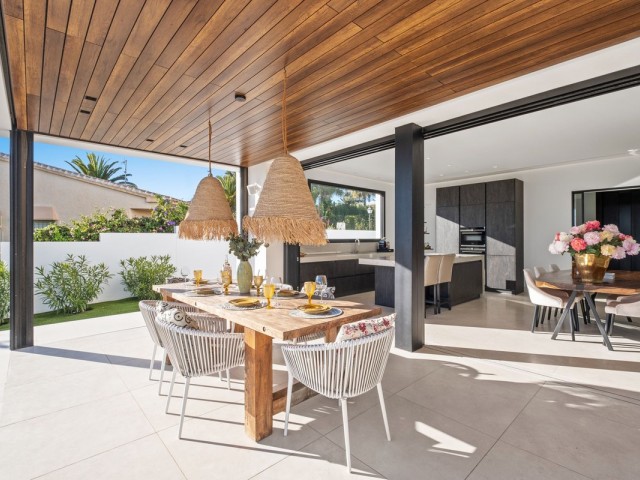 4 Soveroms Villa i Marbesa