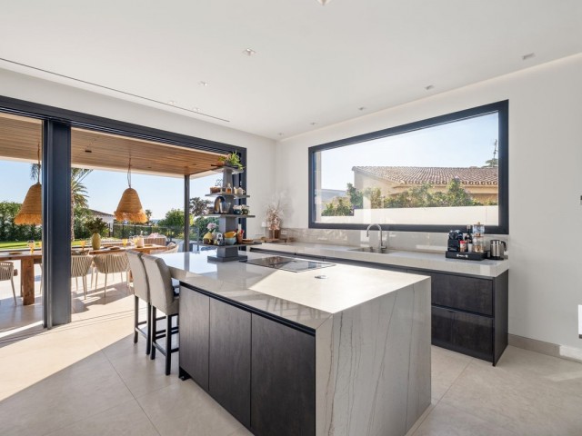 4 Soveroms Villa i Marbesa