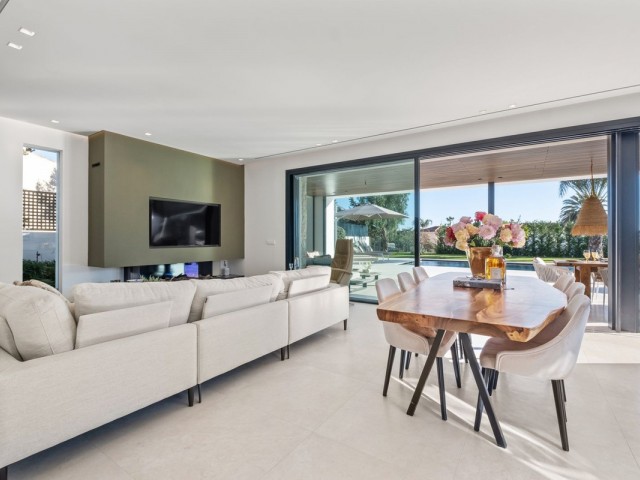 4 Soveroms Villa i Marbesa