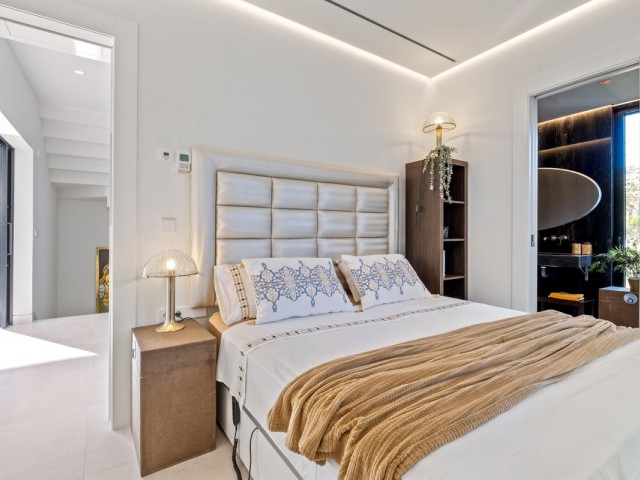 4 Soveroms Villa i Marbesa