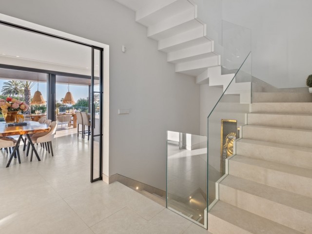 4 Soveroms Villa i Marbesa