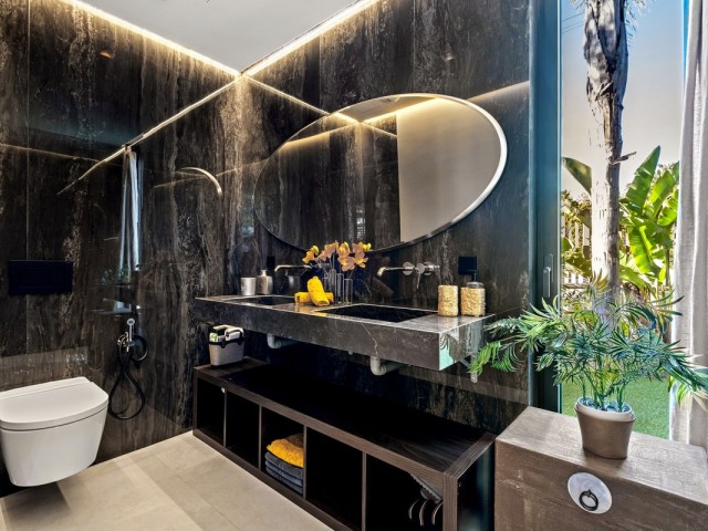 4 Soveroms Villa i Marbesa