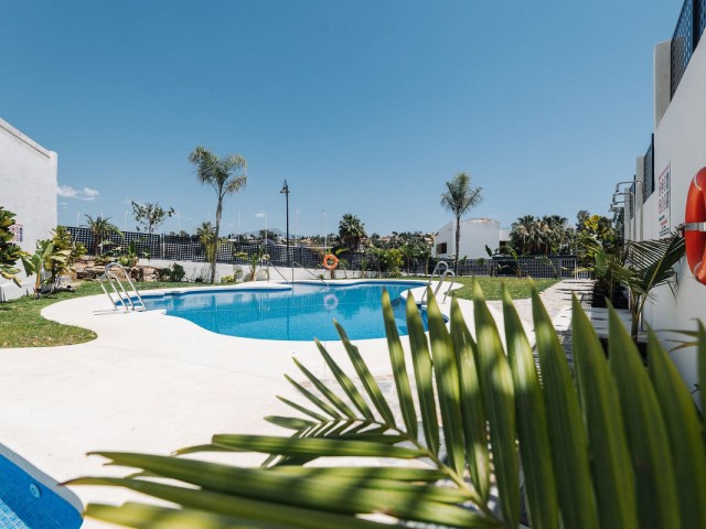 Townhouse New Golden Mile - R4713475