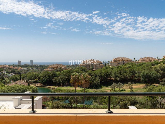 3 Schlafzimmer Apartment in Elviria