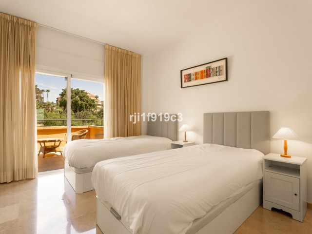 3 Schlafzimmer Apartment in Elviria