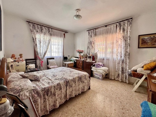 6 Soveroms Villa i Alhaurín de la Torre