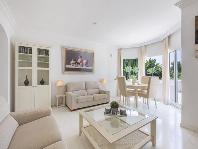 2 Bedrooms Apartment in The Golden Mile