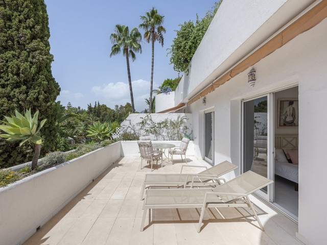 2 Bedrooms Apartment in The Golden Mile