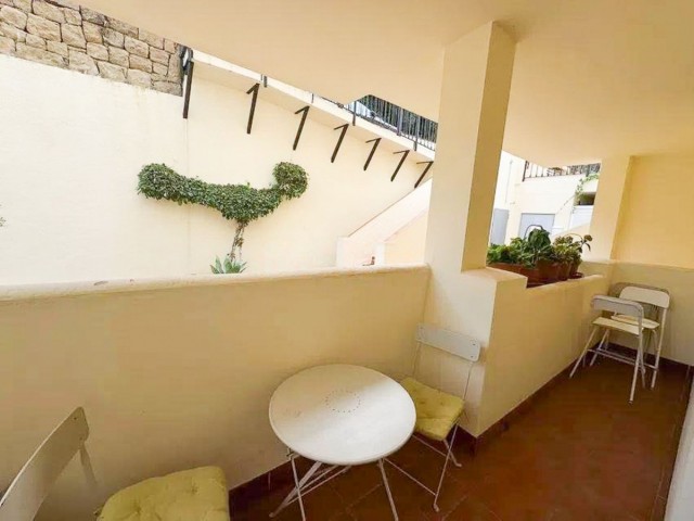 2 Bedrooms Apartment in Benahavís