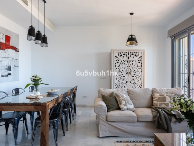 5 Makuuhuoneen Rivitalo Fuengirola