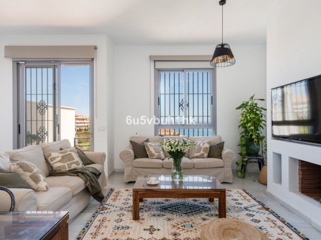 Maison mitoyenne avec 5 Chambres  à Fuengirola