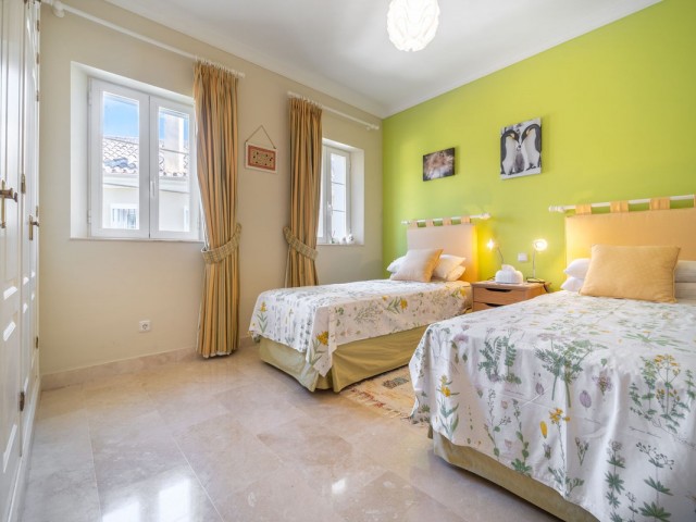 3 Makuuhuoneen Huvila Elviria