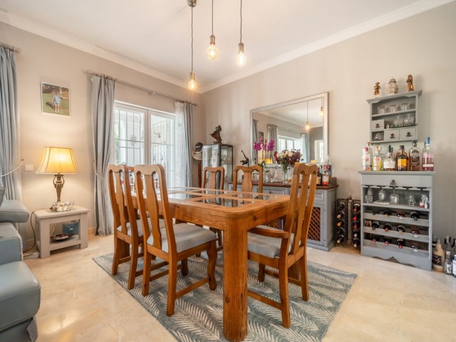 3 Schlafzimmer Villa in Elviria