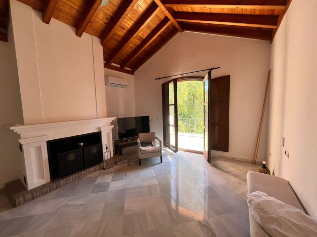 5 Bedrooms Villa in Guadalmina Alta