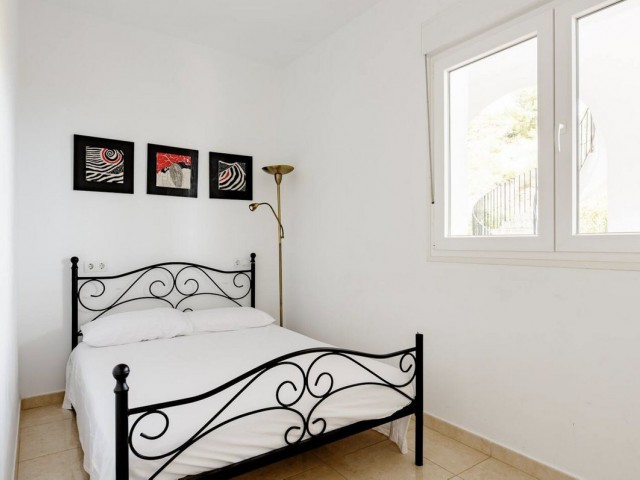 5 Soveroms Villa i Valtocado