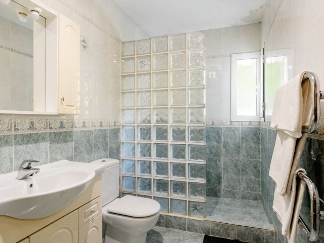 5 Soveroms Villa i Valtocado