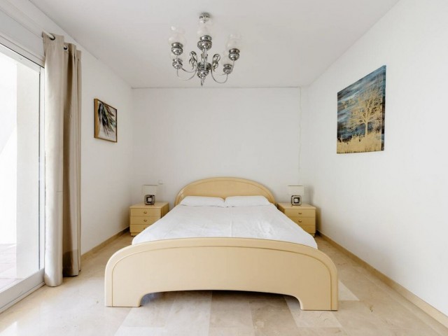 5 Soveroms Villa i Valtocado