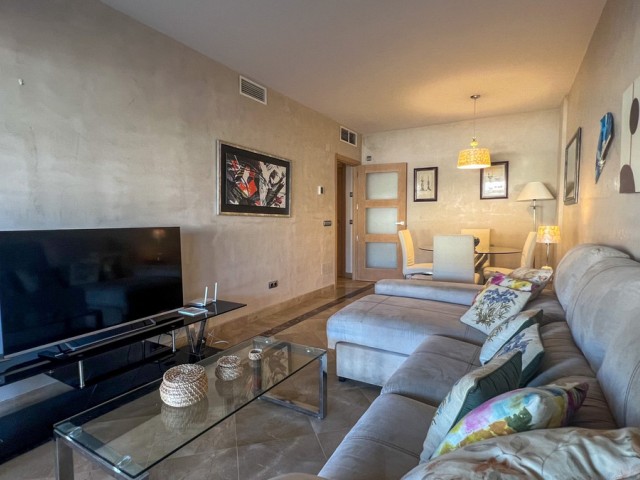 Apartment, La Duquesa, R5188123