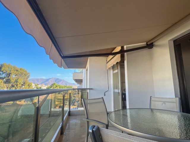 2 Bedrooms Apartment in La Duquesa