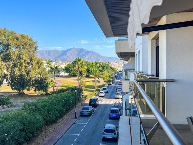 2 Bedrooms Apartment in La Duquesa