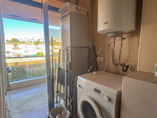 2 Bedrooms Apartment in La Duquesa