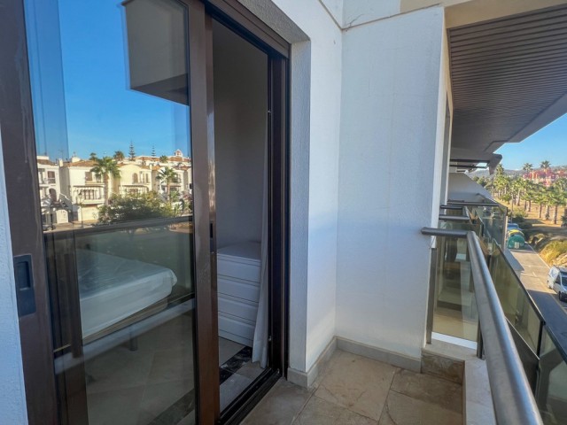2 Bedrooms Apartment in La Duquesa