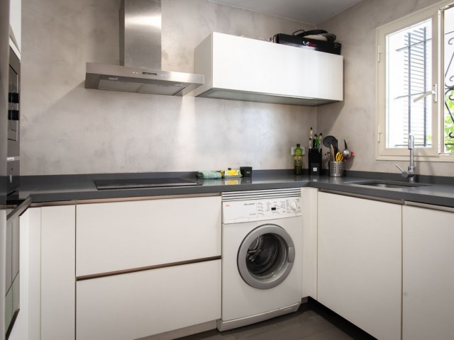 2 Bedrooms Apartment in San Pedro de Alcántara