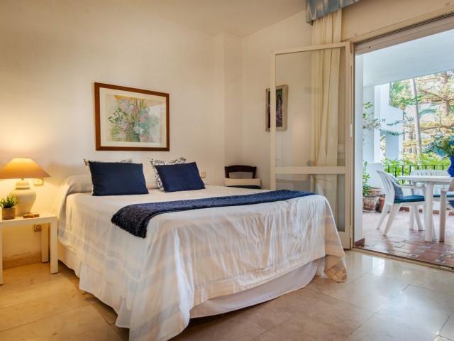 2 Bedrooms Apartment in San Pedro de Alcántara
