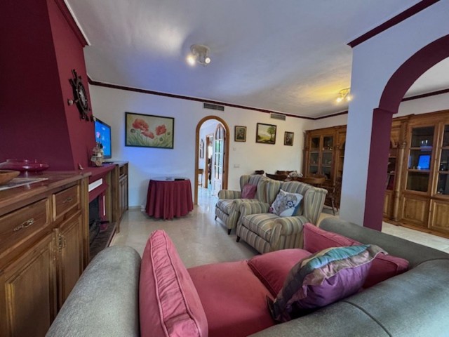 5 Bedrooms Townhouse in San Pedro de Alcántara