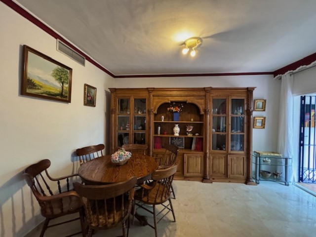 5 Makuuhuoneen Rivitalo San Pedro de Alcántara