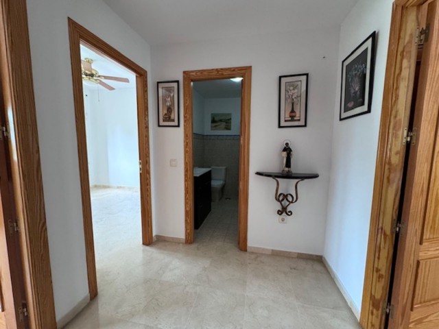 5 Makuuhuoneen Rivitalo San Pedro de Alcántara