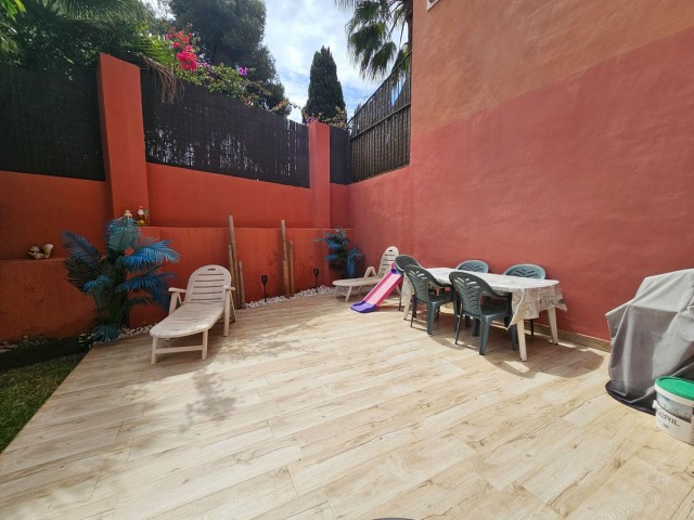 2 Bedrooms Apartment in Marbesa