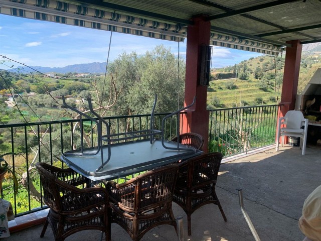 3 Bedrooms Villa in Mijas