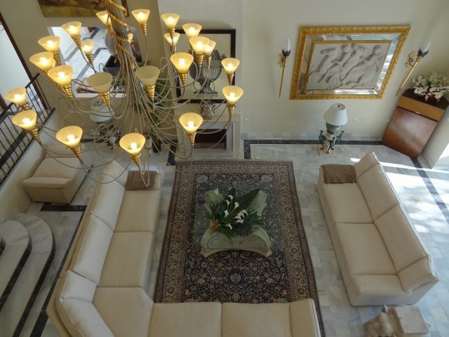 5 Slaapkamer Villa in Estepona