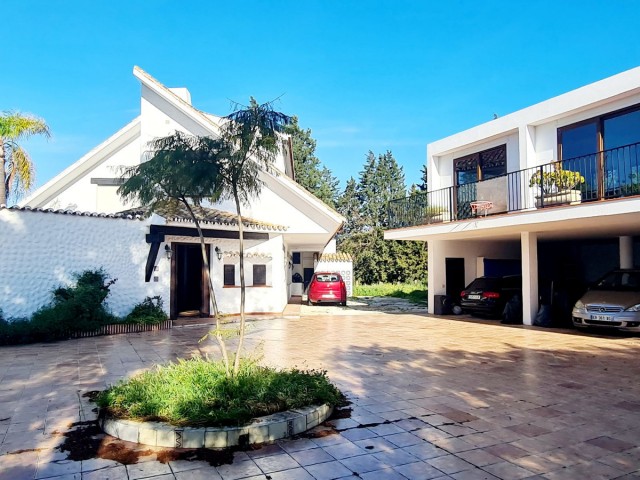 Villa avec 5 Chambres  à Las Chapas
