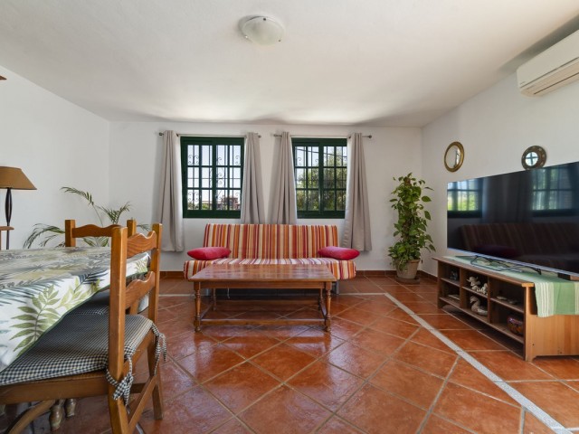 5 Soveroms Villa i Mijas