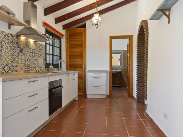 5 Bedrooms Villa in Mijas