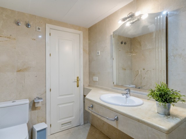 1 Bedrooms Apartment in The Golden Mile